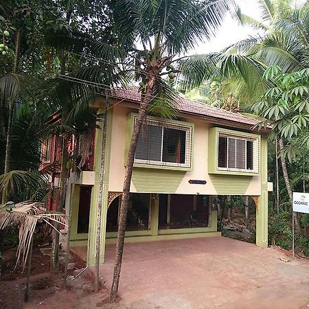 Oceanic Hotel Diveagar Luaran gambar