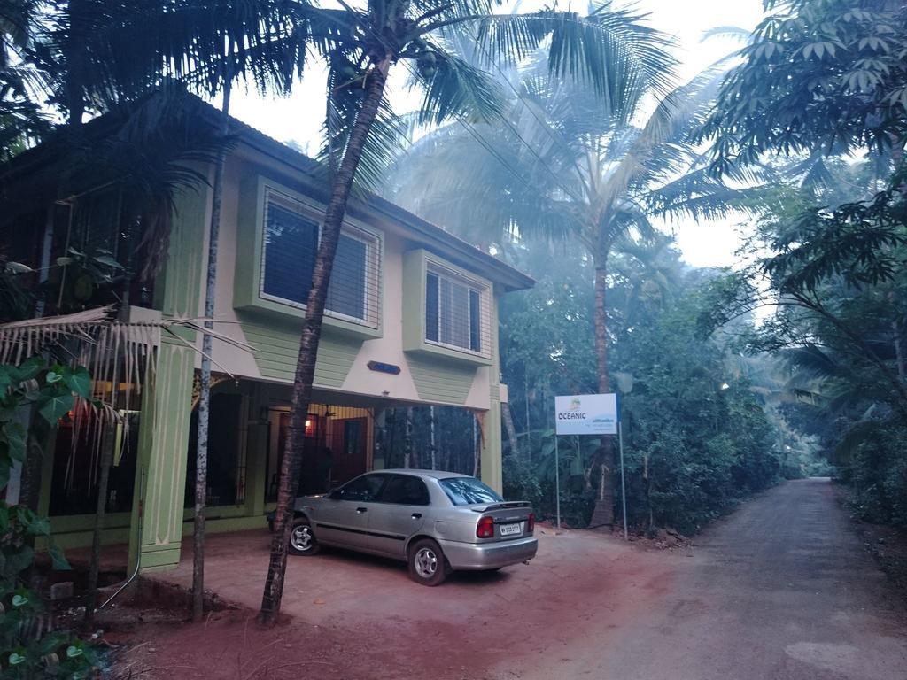 Oceanic Hotel Diveagar Luaran gambar