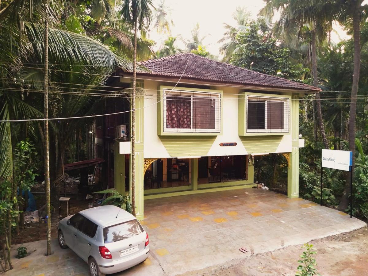 Oceanic Hotel Diveagar Luaran gambar